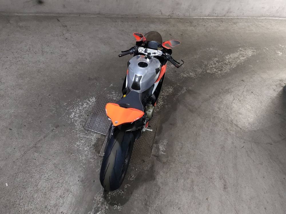 Ducati 1199 SUPERLEGGERA 2015, рама ZDMH808JAEB024271 – мотоцикл из Японии с аукциона JBA, фото 6
