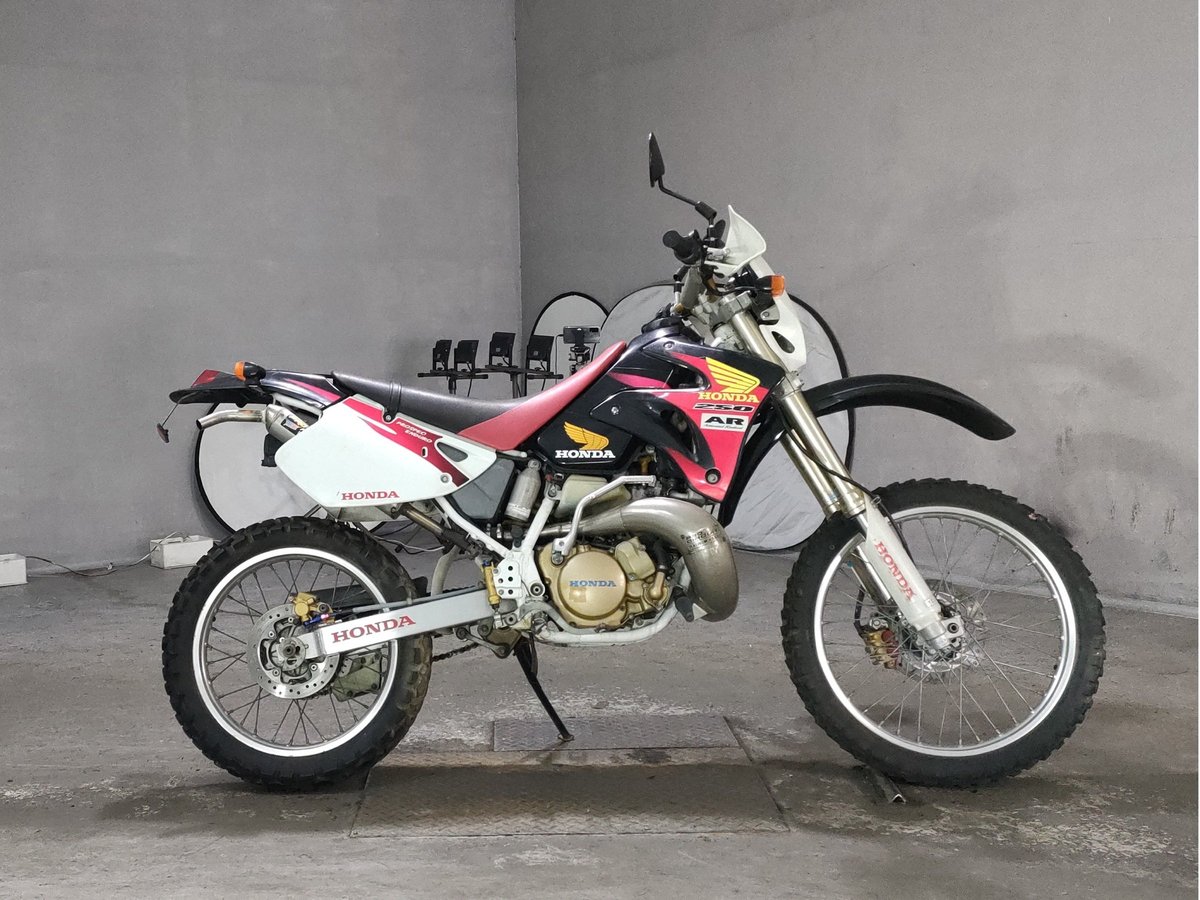 Honda CRM250AR 1998, рама MD32-1101974 – мотоцикл из Японии с аукциона JBA, фото 1