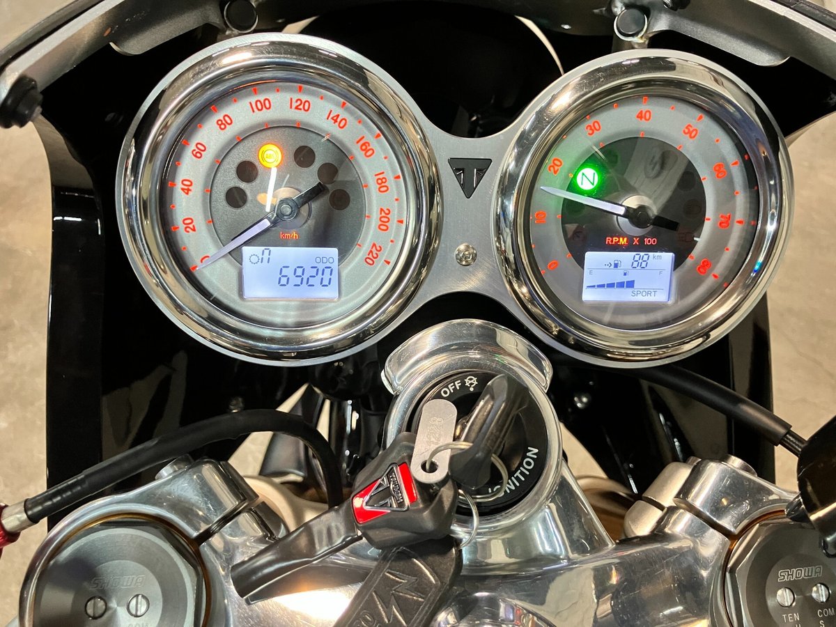 Triumph THRUXTON1200R 2022, рама SMTDAD87H4PBE9451 – мотоцикл из Японии с аукциона IAUC, фото 3