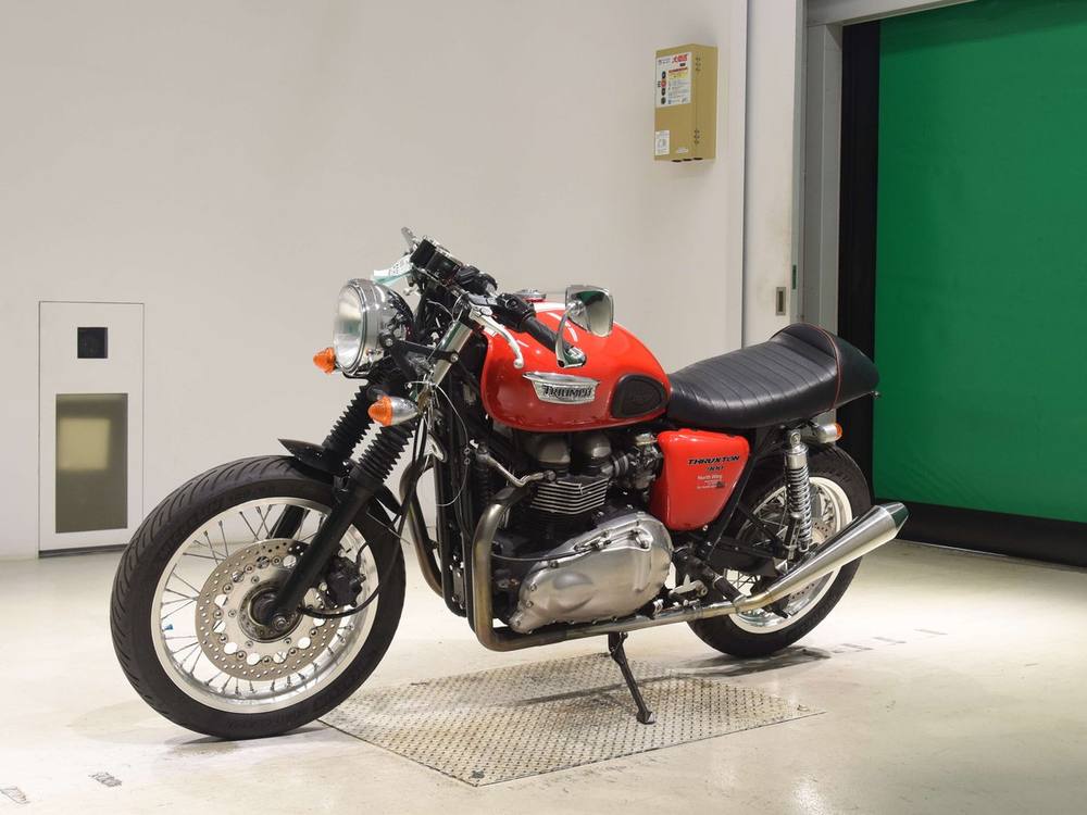 Triumph THRUXTON900 2008, рама SMTTJ9147G8345502 – мотоцикл из Японии с аукциона BDS, фото 4