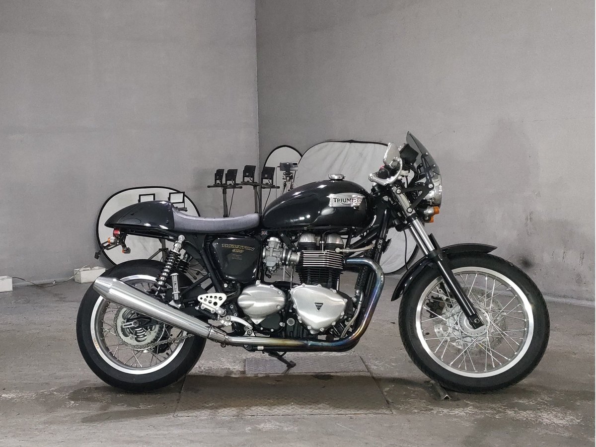 Triumph THRUXTON900 2011, рама SMTTJ9147GC513315 – мотоцикл из Японии с аукциона JBA, фото 1