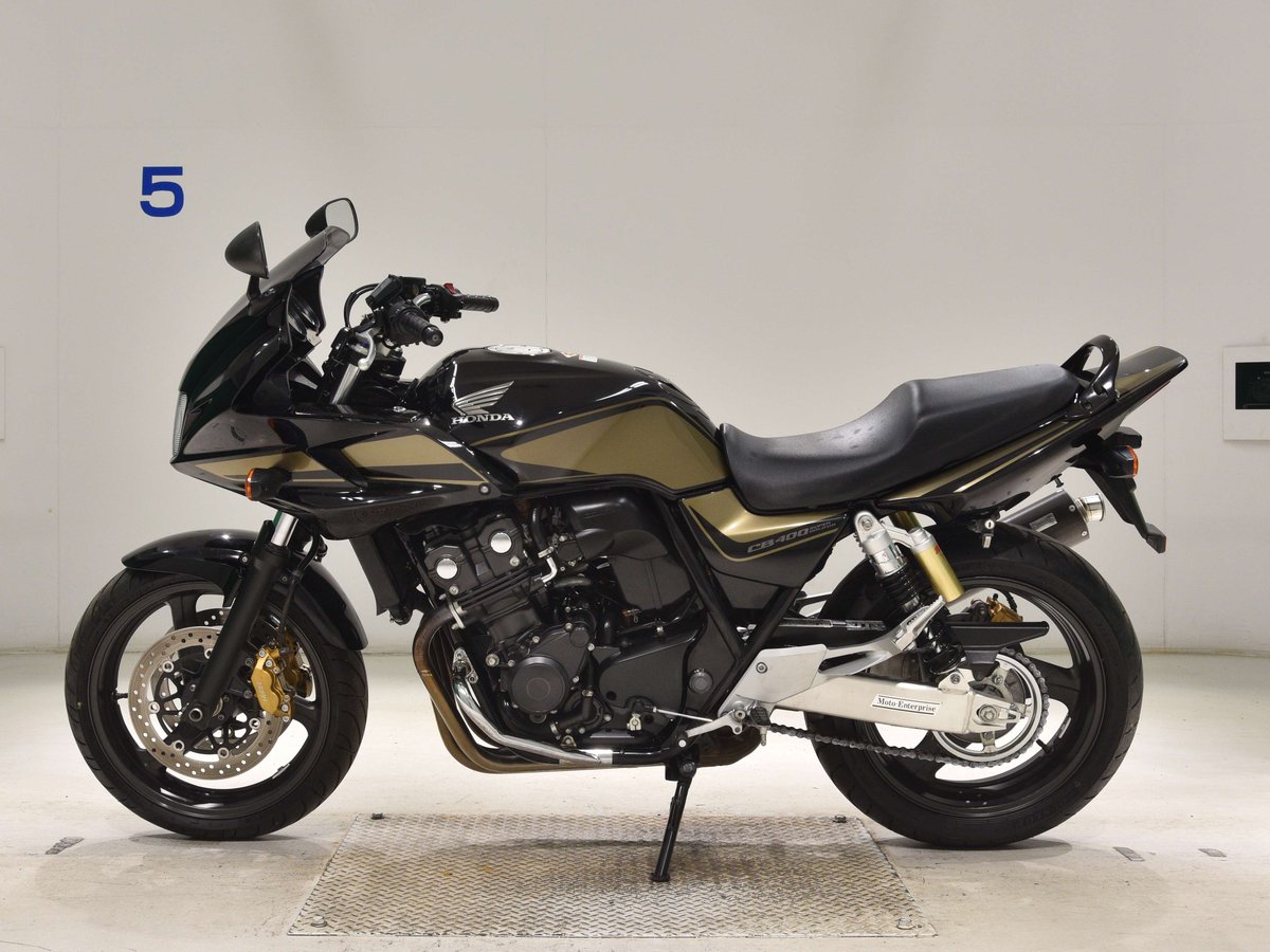Honda CB400SF BOLDOR 2013, рама NC42-1400275 – мотоцикл из Японии с аукциона BDS, фото 2
