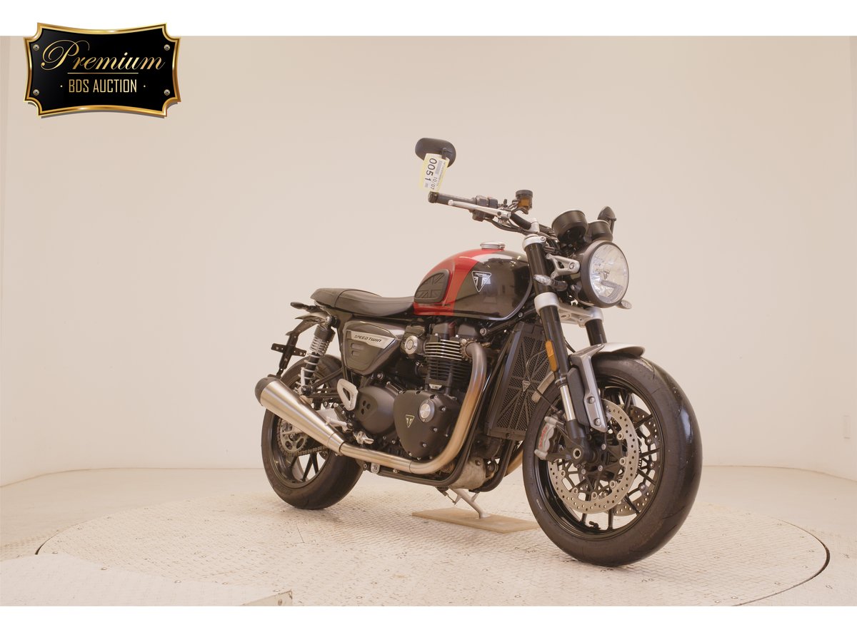 Triumph SPEED TWIN 2024, рама SMTDAD85H4RBP3155 – мотоцикл из Японии с аукциона BDS, фото 3