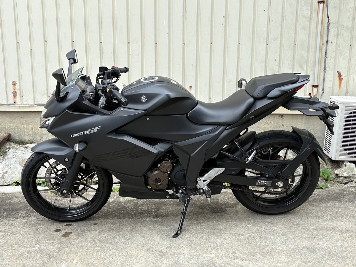 Suzuki GIXXER250SF, рама ED22B-100662 – мотоцикл из Японии с аукциона IAUC, фото 1