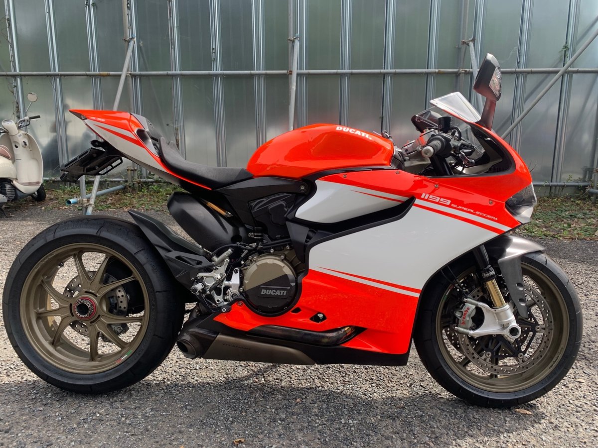 Ducati 1199 SUPERLEGGERA 2014, рама ZDMH808JAEB021756 – мотоцикл из Японии с аукциона IAUC, фото 1
