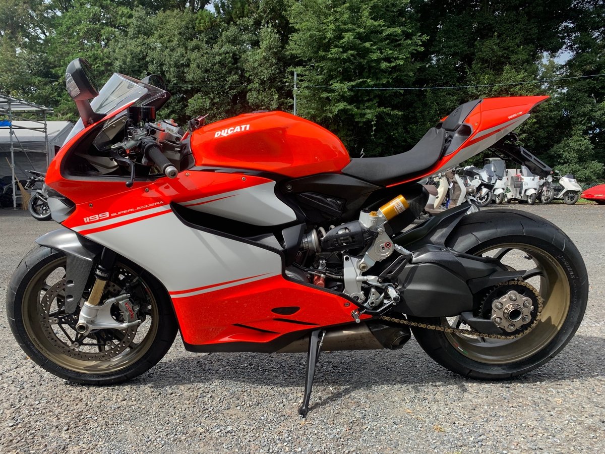 Ducati 1199 SUPERLEGGERA 2014, рама ZDMH808JAEB021756 – мотоцикл из Японии с аукциона IAUC, фото 3