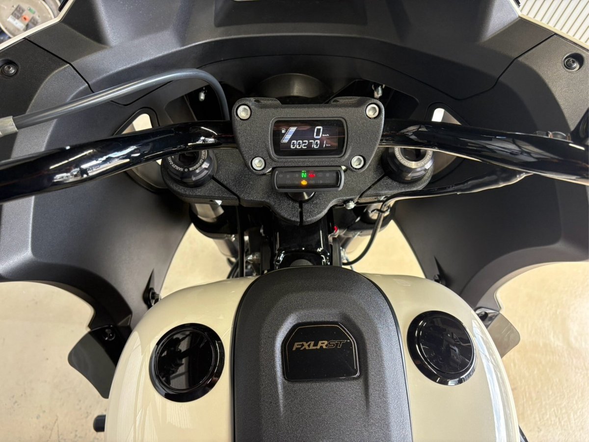HD FXLRST 2023, рама 5HD1YXZ55PS022697 – мотоцикл из Японии с аукциона IAUC, фото 3