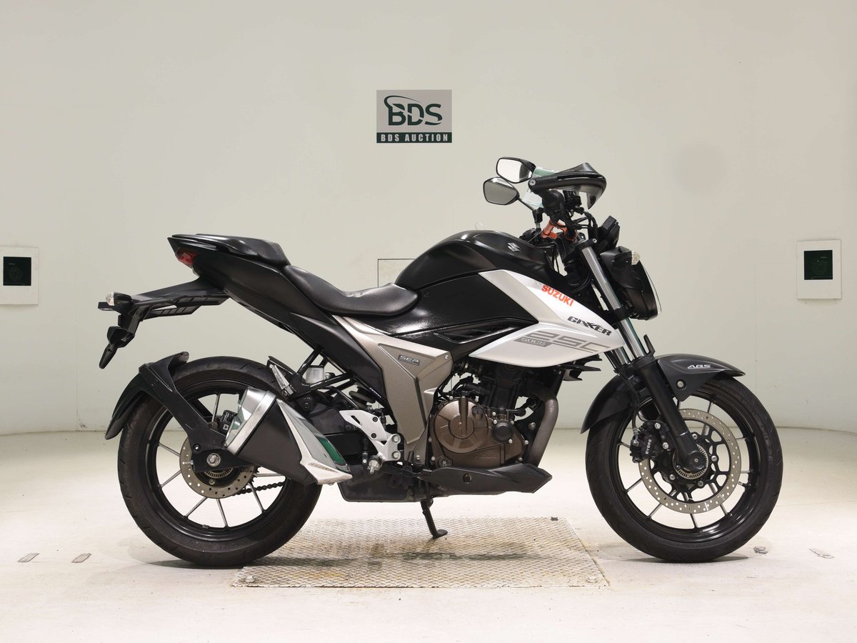 Suzuki GIXXER250, рама ED22B-100869 – мотоцикл из Японии с аукциона BDS, фото 1