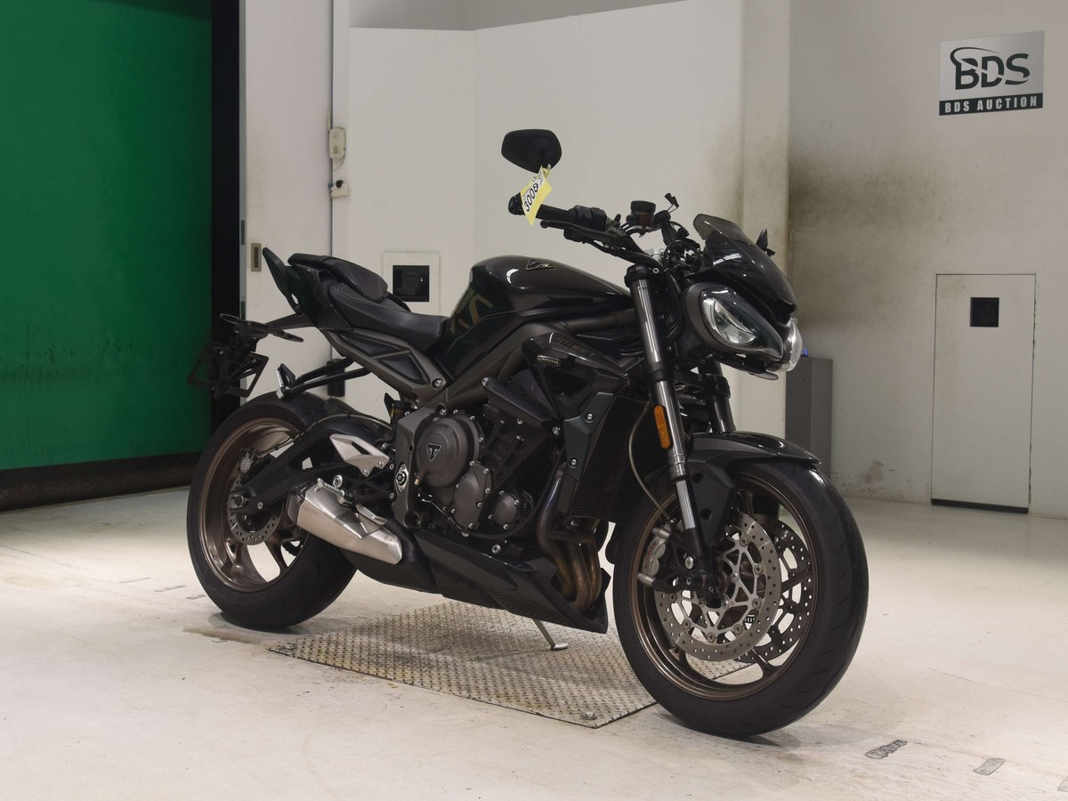 Triumph STREET TRIPLE RS 2023, рама SMTHDA554ZPBC8428 – мотоцикл из Японии с аукциона BDS, фото 3