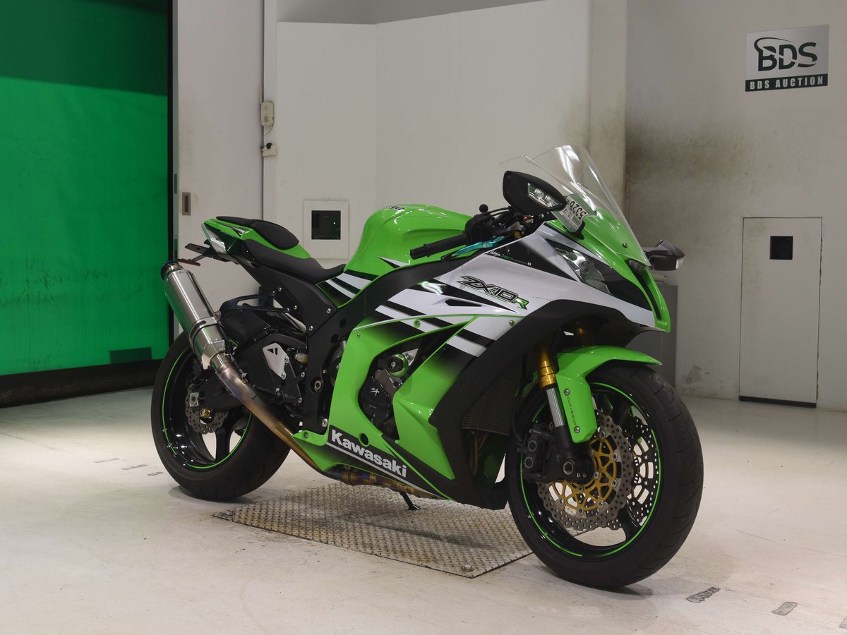 Kawasaki NINJA ZX-10R 2016, рама JKAZXT00JKA025909 – мотоцикл из Японии с аукциона BDS, фото 3