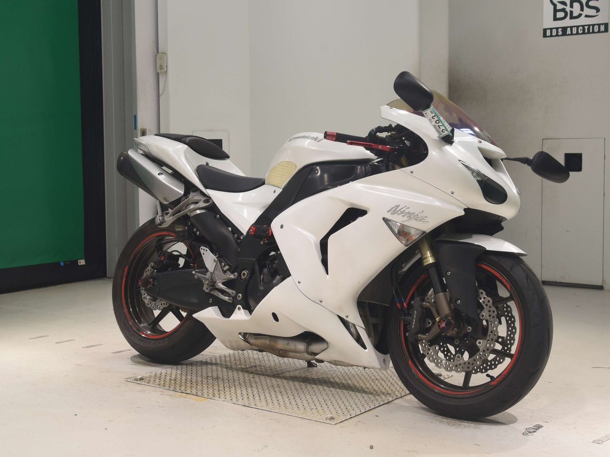 Kawasaki NINJA ZX-10R 2006, рама ZXT00D-012545 – мотоцикл из Японии с аукциона BDS, фото 3