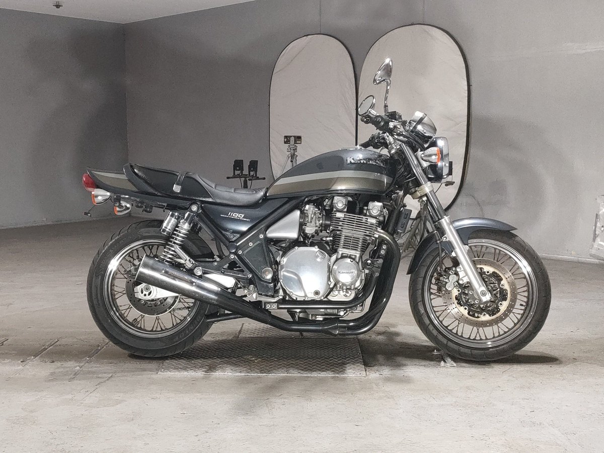 Kawasaki ZEFAR 1100RS 1997, рама ZRT10A-302024 – мотоцикл из Японии с аукциона JBA, фото 1