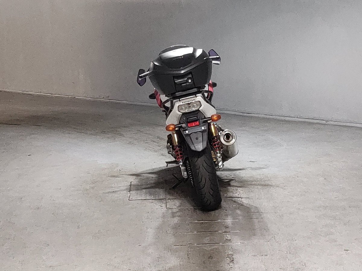 Honda CB400SF BOLDOR 2017, рама NC42-1803698 – мотоцикл из Японии с аукциона JBA, фото 4