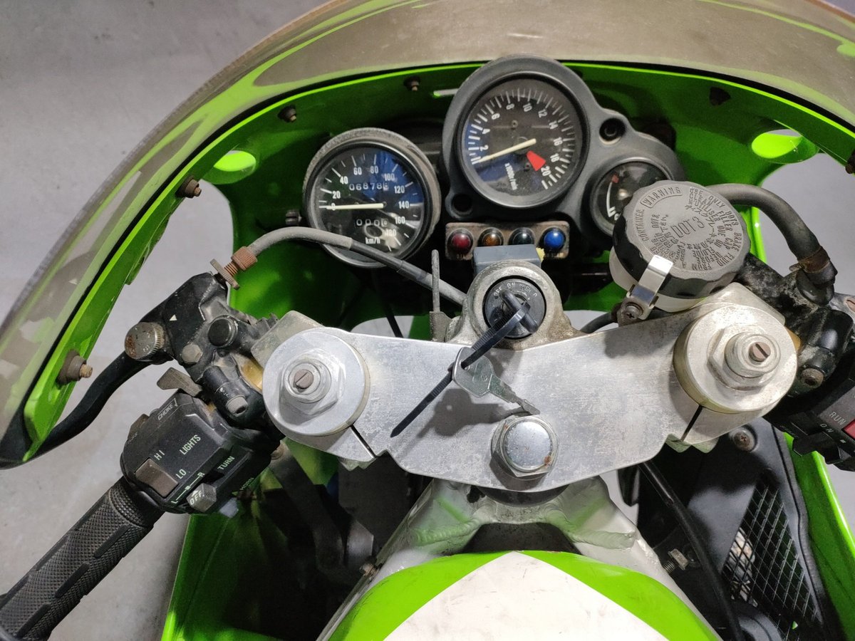 Kawasaki ZXR250, рама ZX250A-301723 – мотоцикл из Японии с аукциона JBA, фото 5