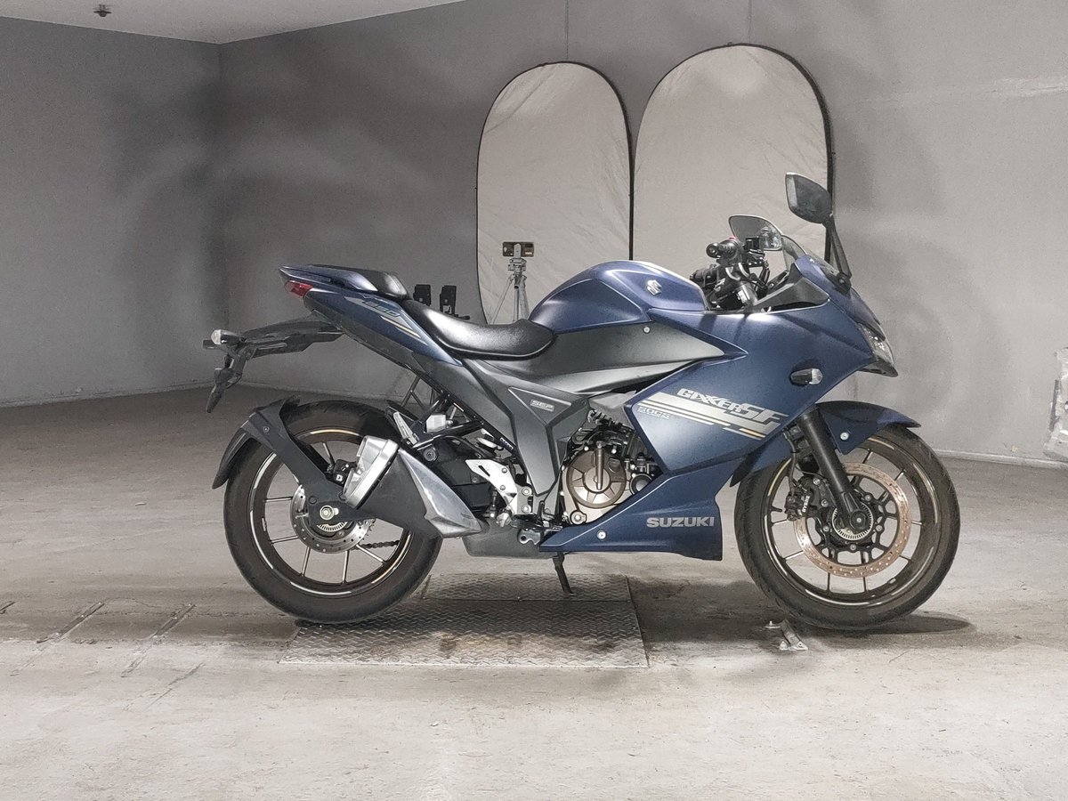 Suzuki GIXXER250SF, рама ED22Y-100867 – мотоцикл из Японии с аукциона JBA, фото 1