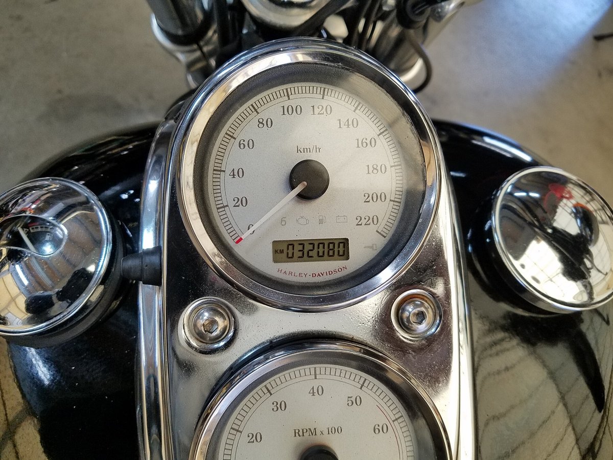 HD LOW RIDER FXDL1450 2010, рама 5HD1GN4E5BC308678 – мотоцикл из Японии с аукциона IAUC, фото 3