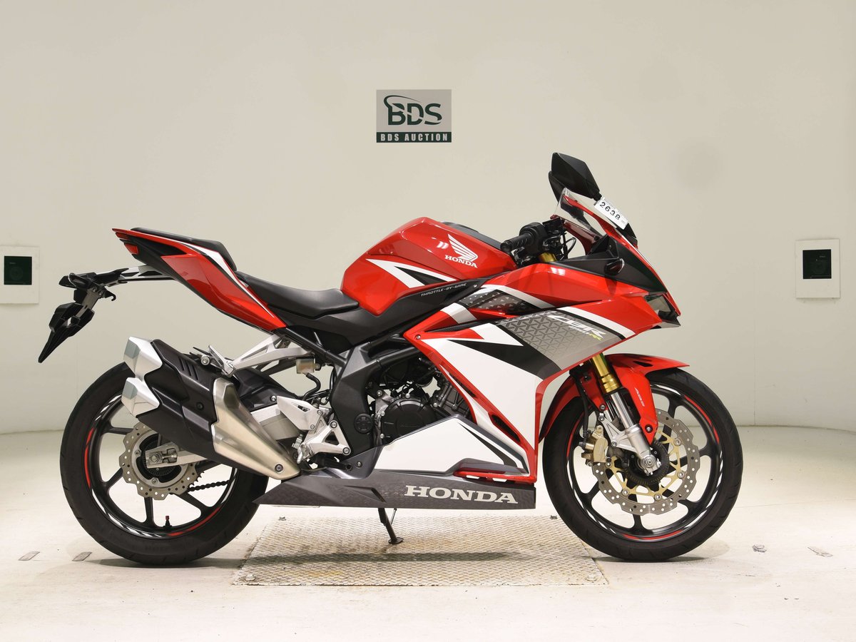 Honda CBR250RRA 2017, рама MC51-1003723 – мотоцикл из Японии с аукциона BDS, фото 1