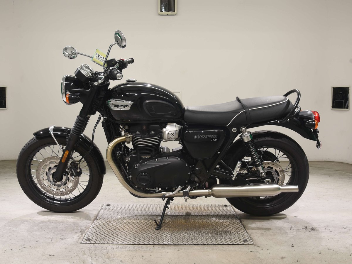 Triumph BONNEVILLE T100 2023, рама SMTDAD70GDRBN5570 – мотоцикл из Японии с аукциона BDS, фото 2