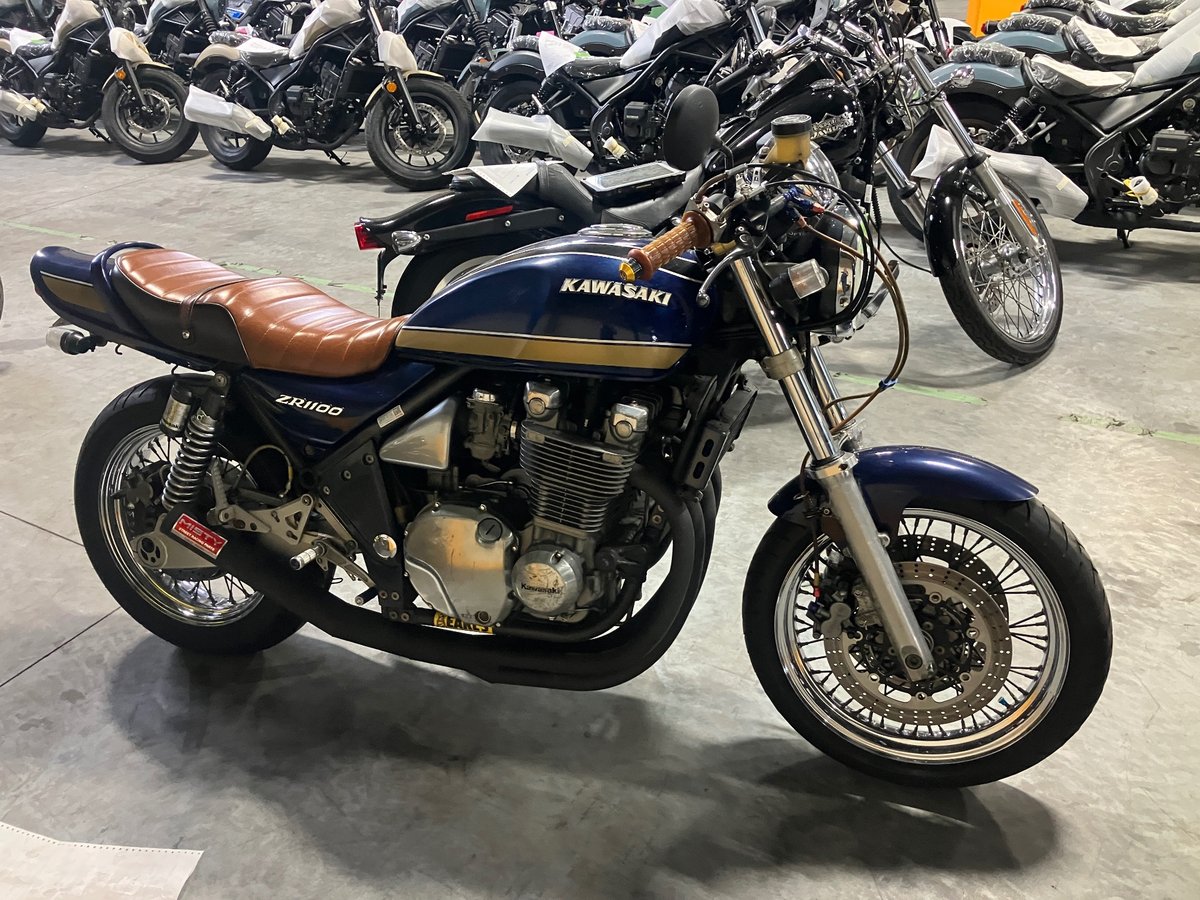 Kawasaki ZEFAR 1100RS 1999, рама ZRT10A-307332 – мотоцикл из Японии с аукциона IAUC, фото 1