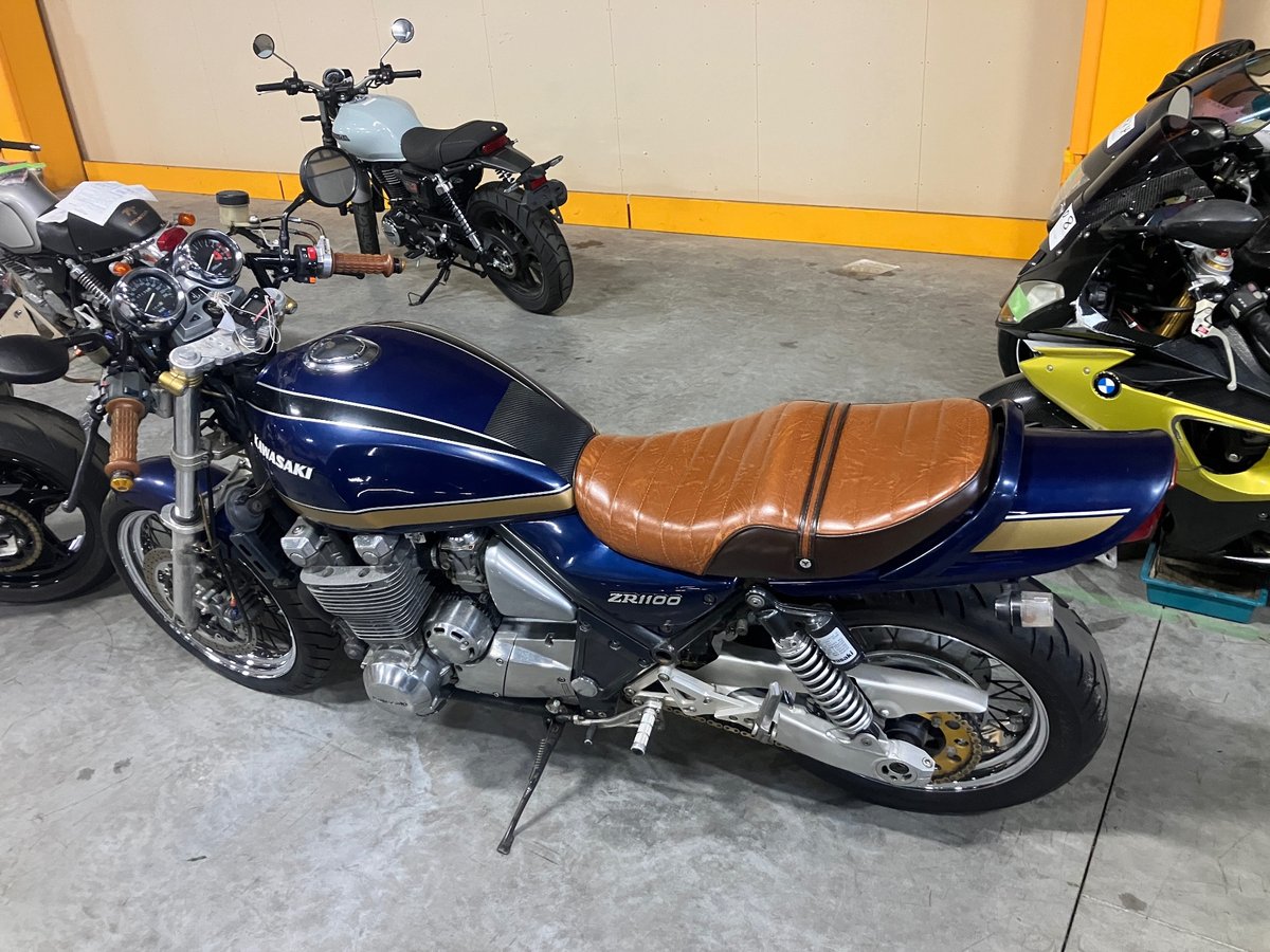 Kawasaki ZEFAR 1100RS 1999, рама ZRT10A-307332 – мотоцикл из Японии с аукциона IAUC, фото 2