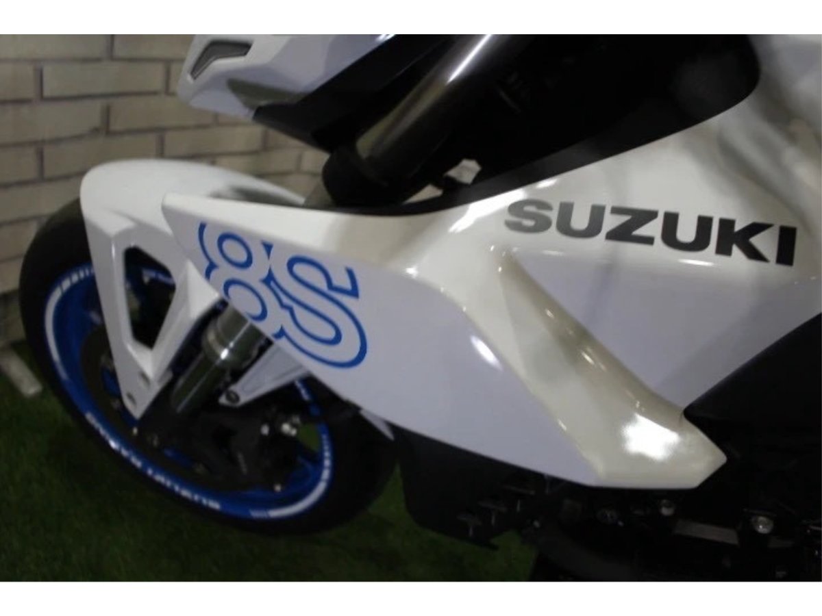 Suzuki GSX-8S 2023, рама EM1AA-100134 – мотоцикл из Японии с аукциона IAUC, фото 6