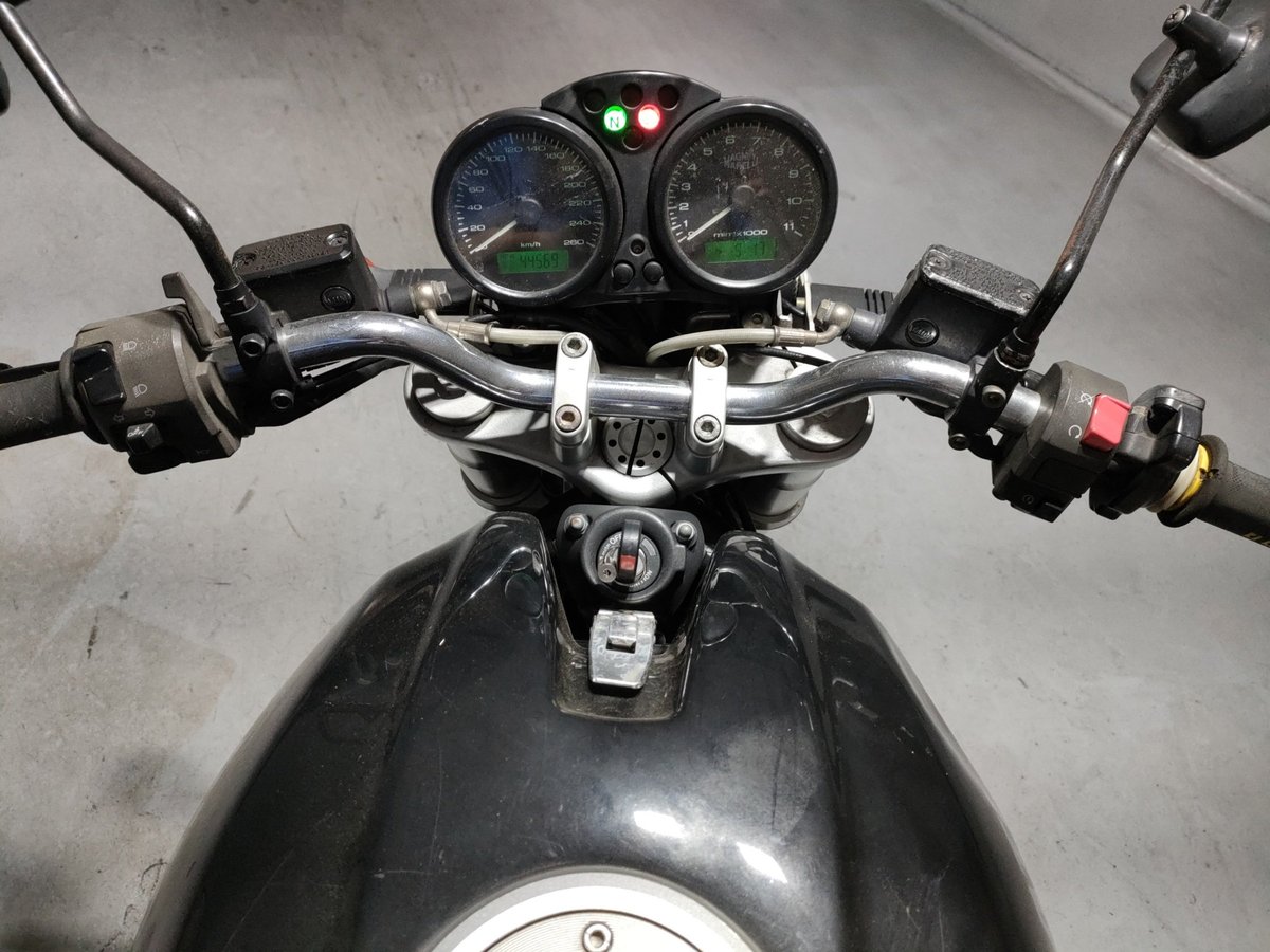 Ducati MONSTER 400 2004, рама ZDMM407AA4B061160 – мотоцикл из Японии с аукциона JBA, фото 5