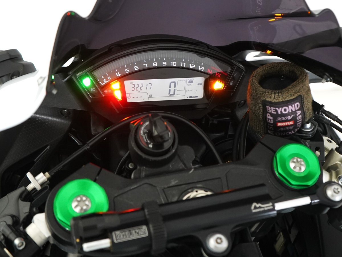 Kawasaki NINJA ZX-10RA 2017, рама JKAZXT00SSA009710 – мотоцикл из Японии с аукциона IAUC, фото 3