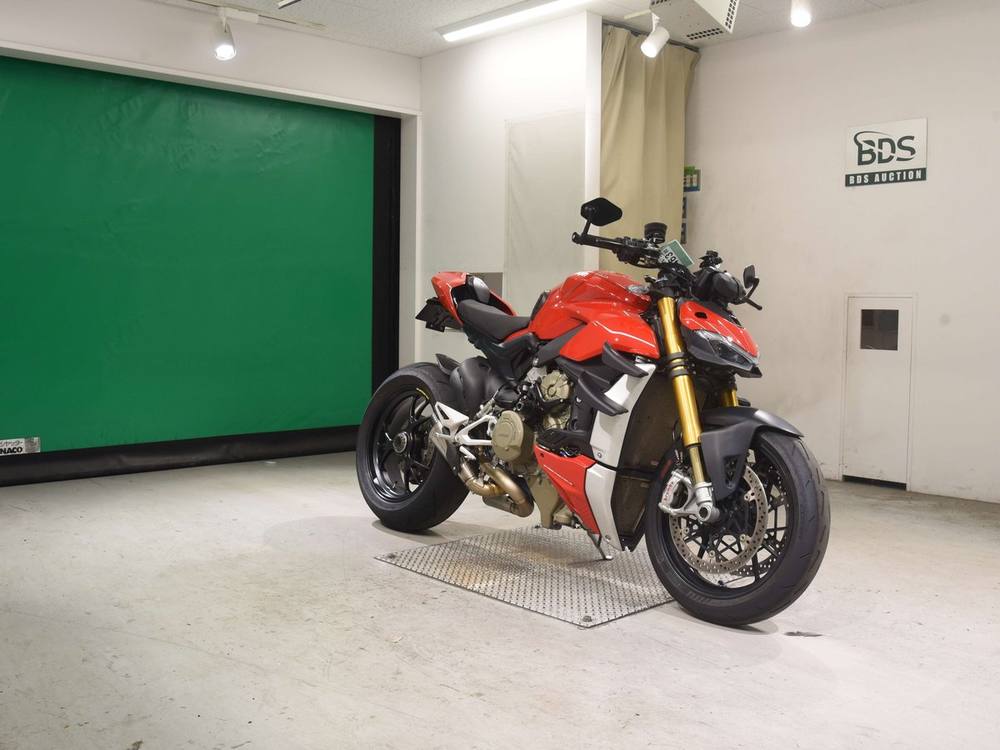 Ducati STREETFIGHTER 1098S 2020, рама ZDMFA00AALB003754 – мотоцикл из Японии с аукциона BDS, фото 3