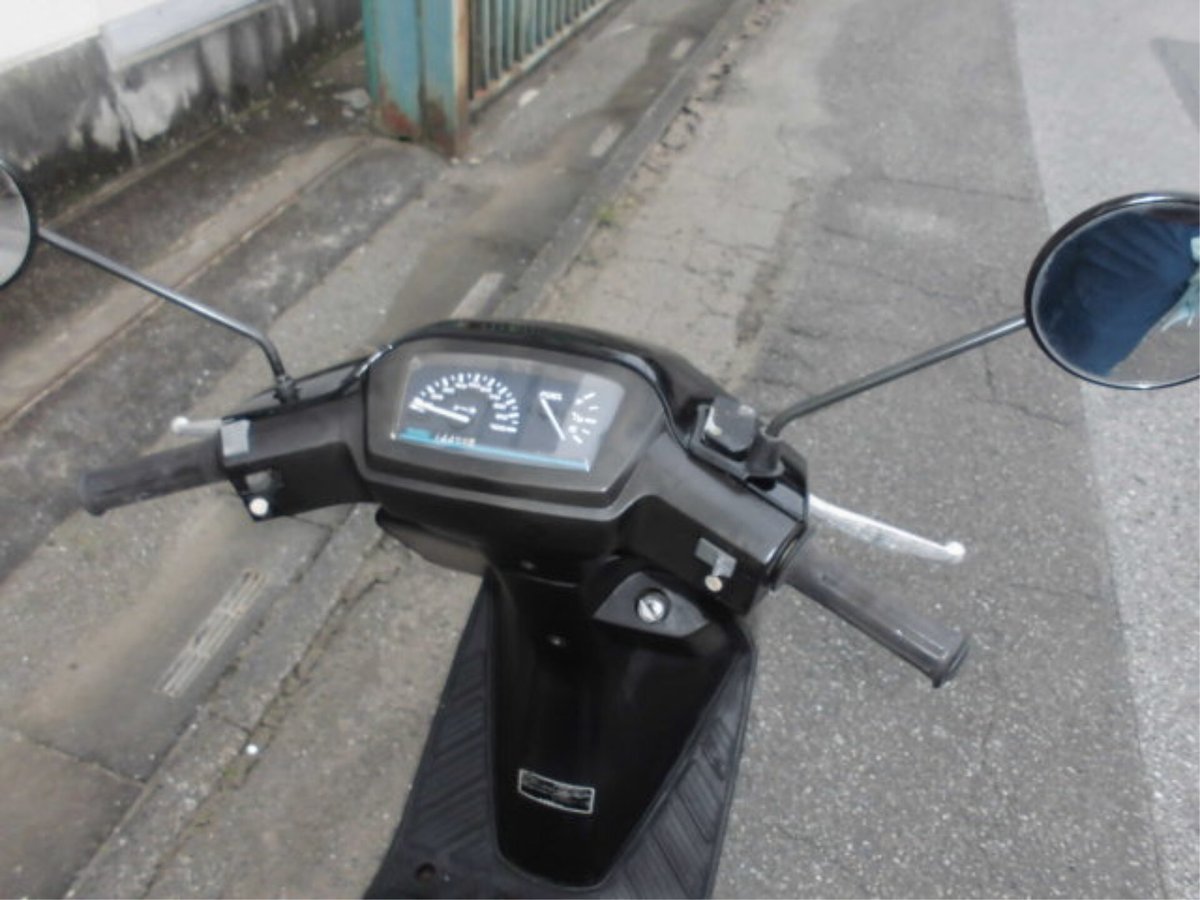 Suzuki ADDRESS V100, рама CE11A-168453 – мотоцикл из Японии с аукциона IAUC, фото 6