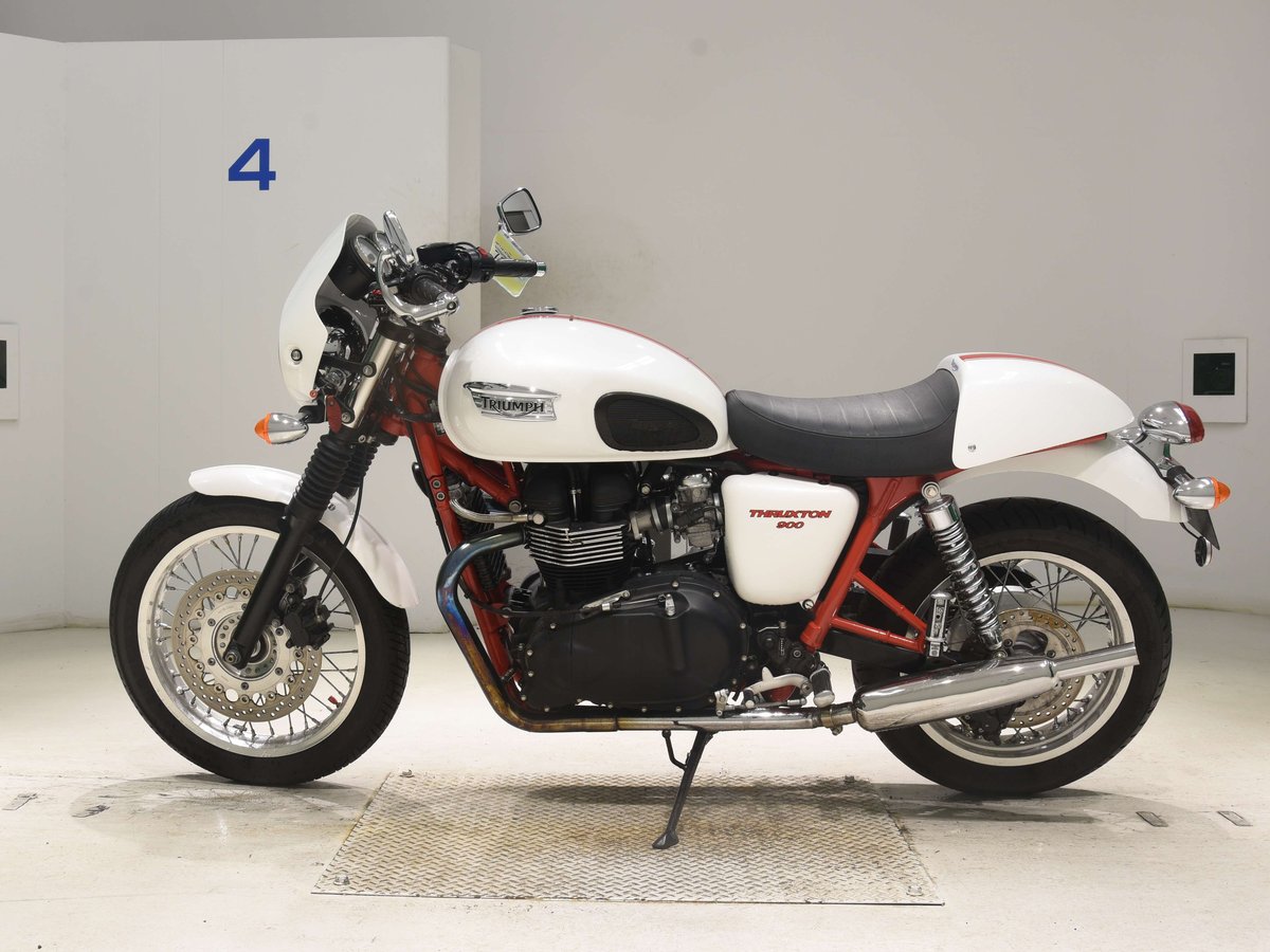 Triumph THRUXTON900 2011, рама SMTTJ9147GA455722 – мотоцикл из Японии с аукциона BDS, фото 2