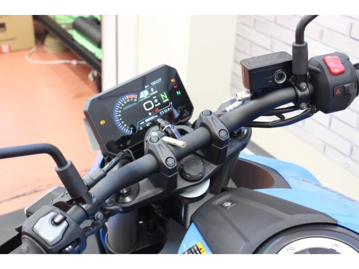 Suzuki GSX-8S 2023, рама EM1AA-100230 – мотоцикл из Японии с аукциона IAUC, фото 3