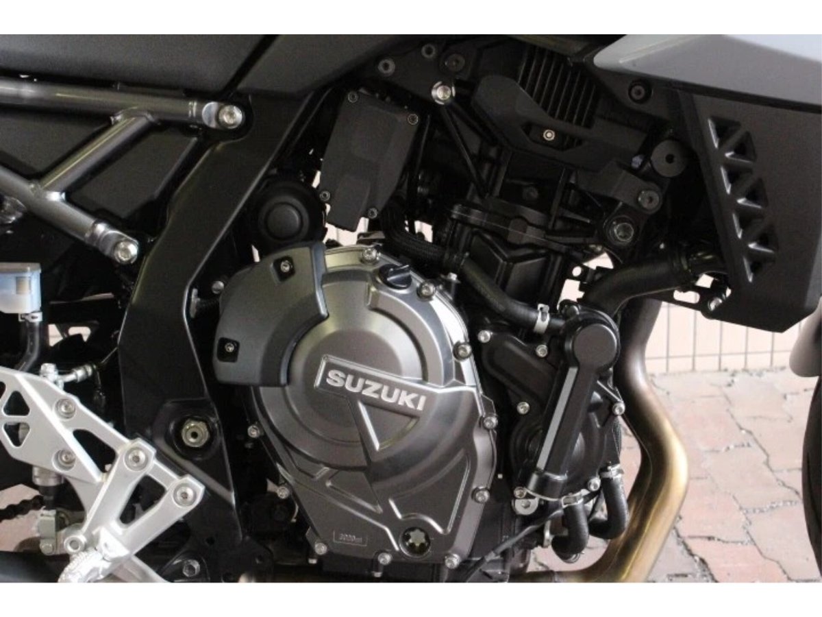 Suzuki GSX-8S 2024, рама EM1AA-101433 – мотоцикл из Японии с аукциона IAUC, фото 4