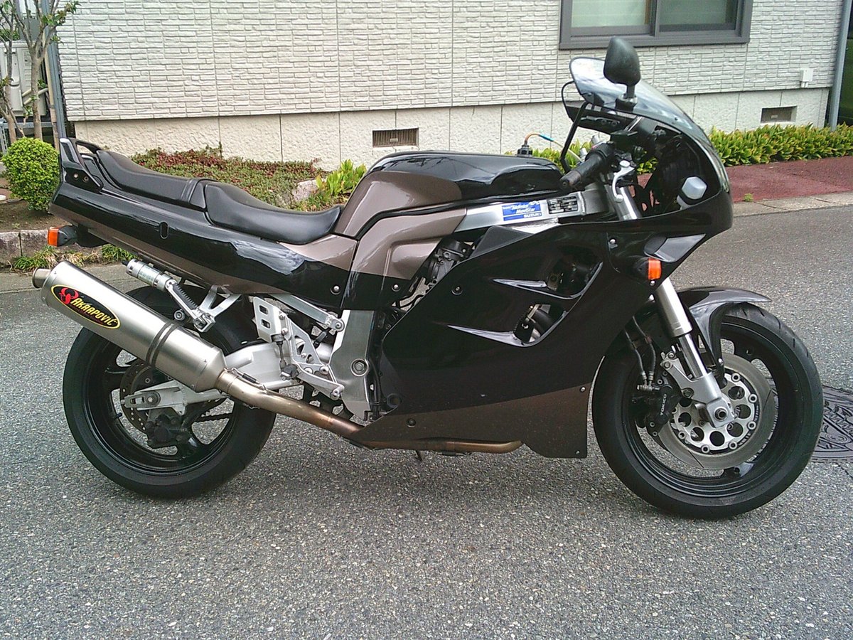 Suzuki GSX-R1100 1993, рама GU75A-100566 – мотоцикл из Японии с аукциона IAUC, фото 1