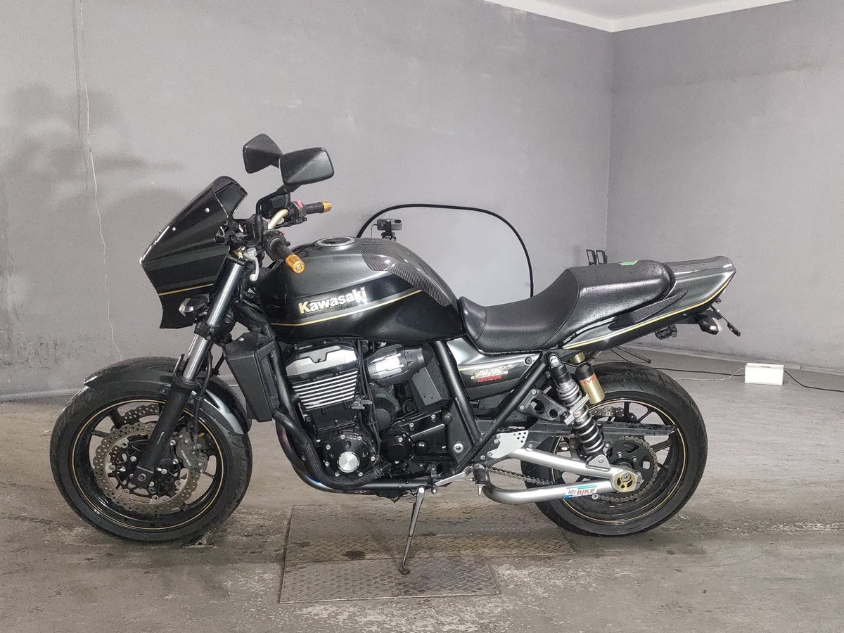 Kawasaki ZRX1200 2010, рама ZRT20D-000797 – мотоцикл из Японии с аукциона JBA, фото 2