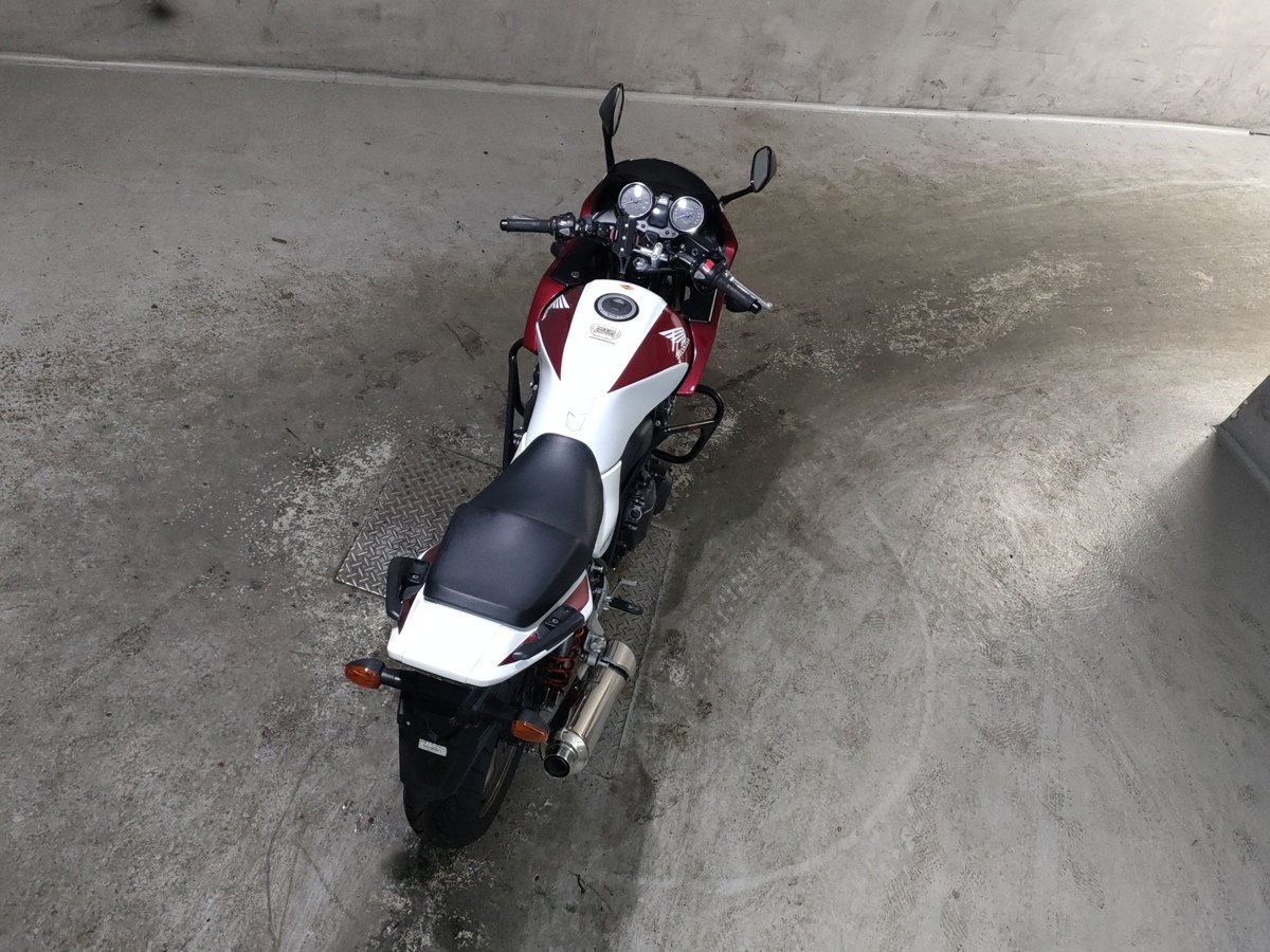 Honda CB400SF BOLDOR 2018, рама NC42-1901209 – мотоцикл из Японии с аукциона JBA, фото 6