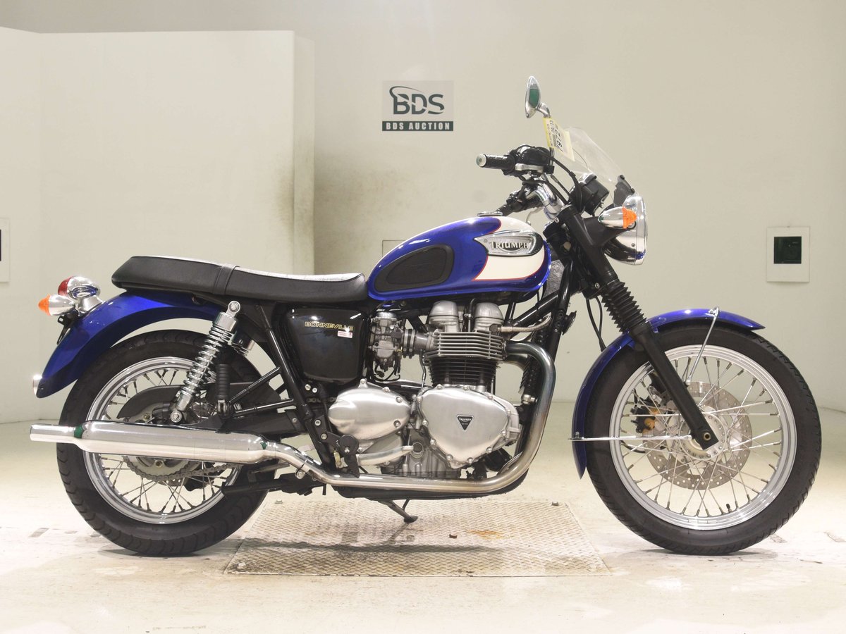 Triumph BONNEVILLE 2004, рама SMTTJ900TM3175928 – мотоцикл из Японии с аукциона BDS, фото 1