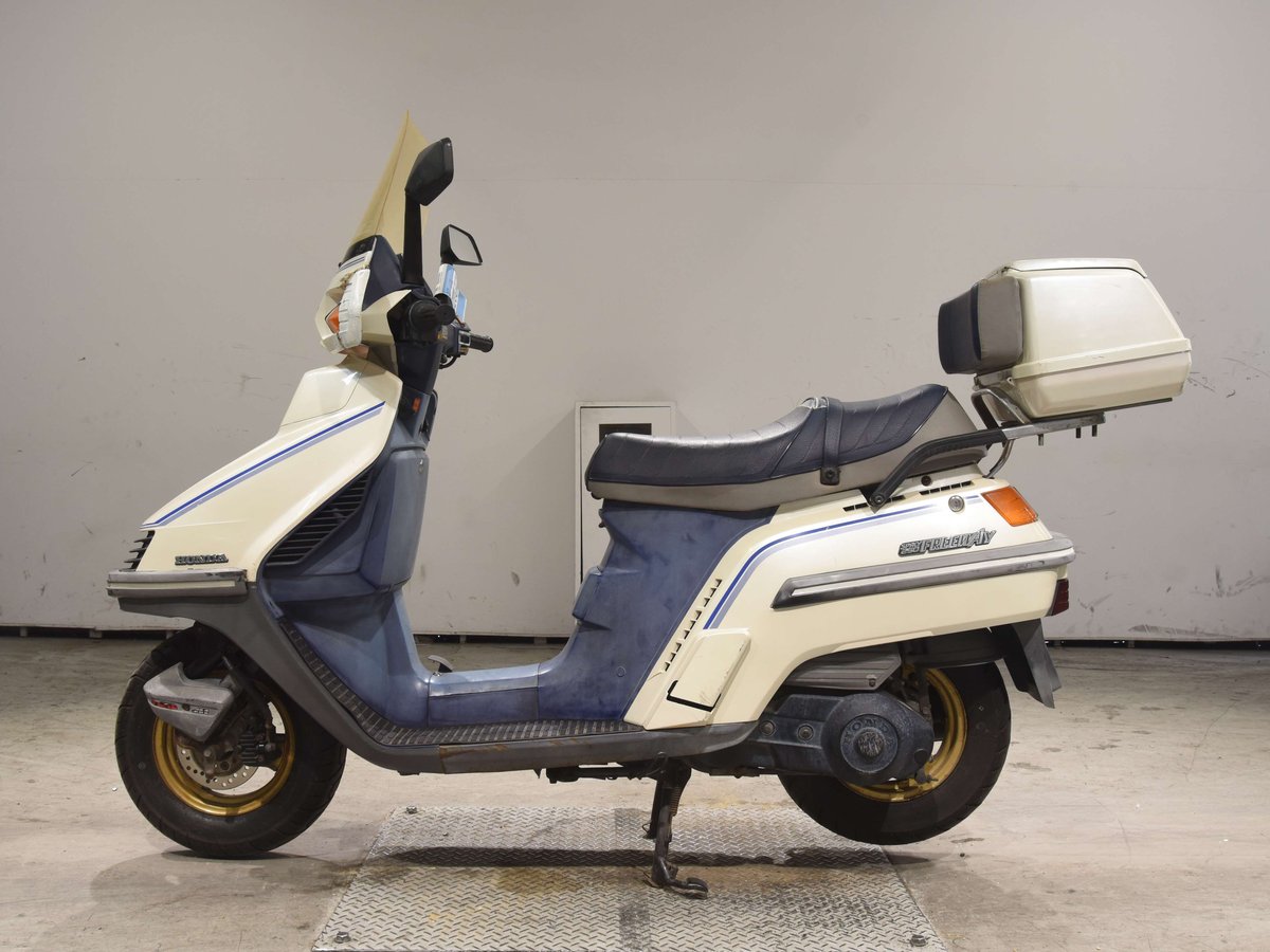 Honda FREEWAY 1987, рама MF01-1207364 – мотоцикл из Японии с аукциона BDS, фото 2