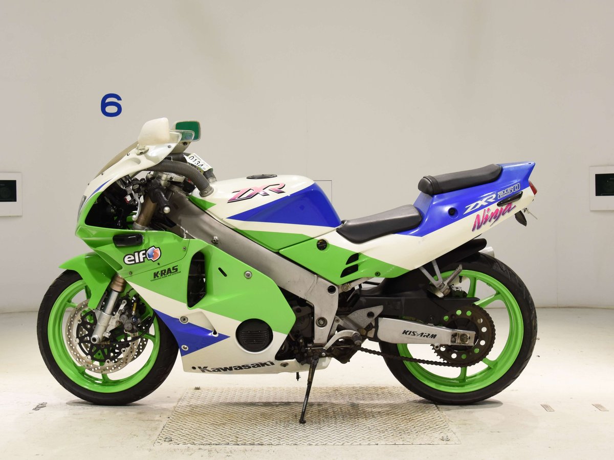 Kawasaki ZXR250, рама ZX250C-002651 – мотоцикл из Японии с аукциона BDS, фото 2