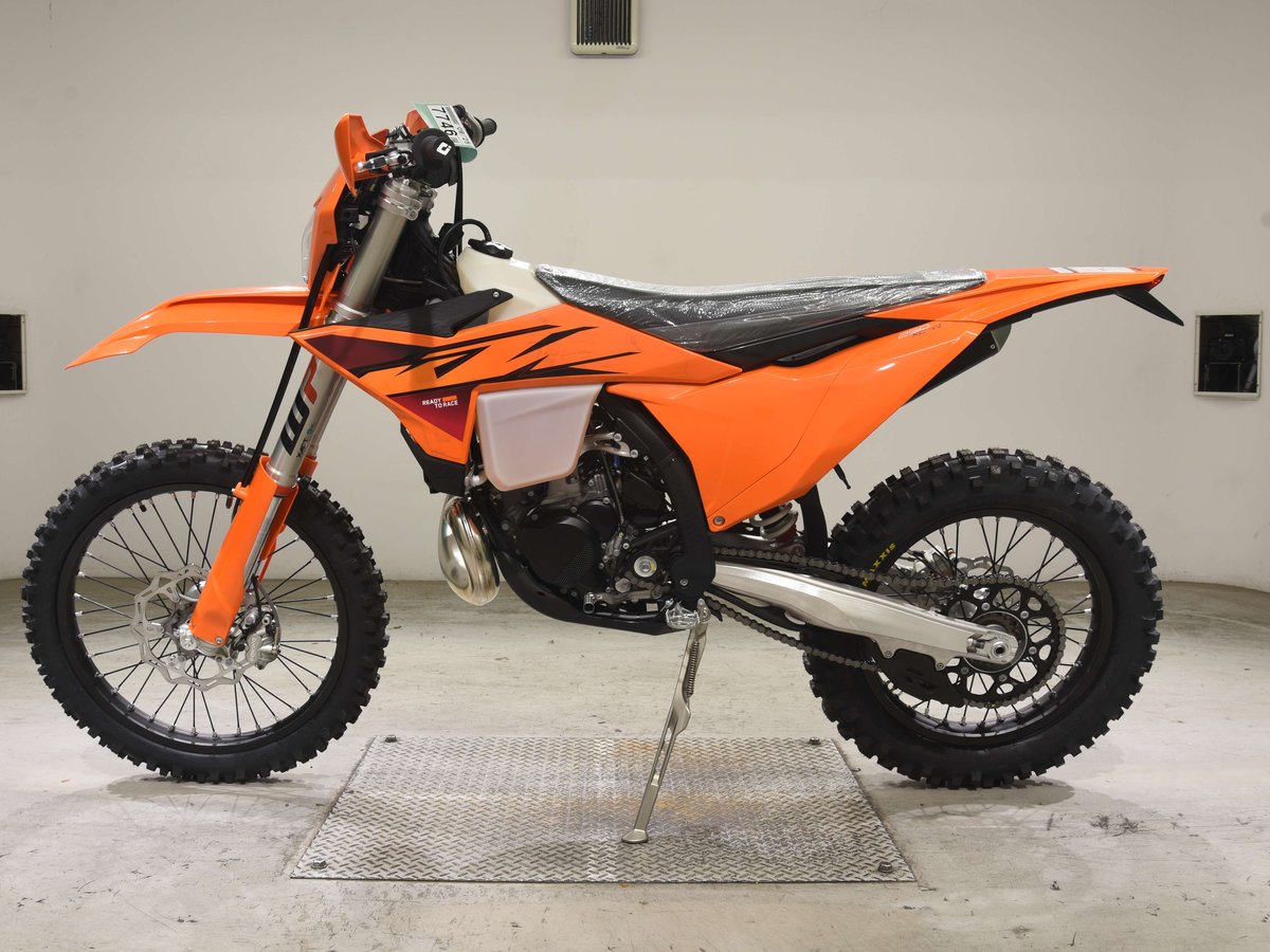 KTM 250XC-W 2026, рама UBKXWK233TM245161 – мотоцикл из Японии с аукциона BDS, фото 2