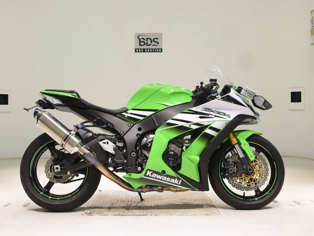 Kawasaki NINJA ZX-10R 2016, рама JKAZXT00JKA025909 – мотоцикл из Японии с аукциона BDS, фото 1