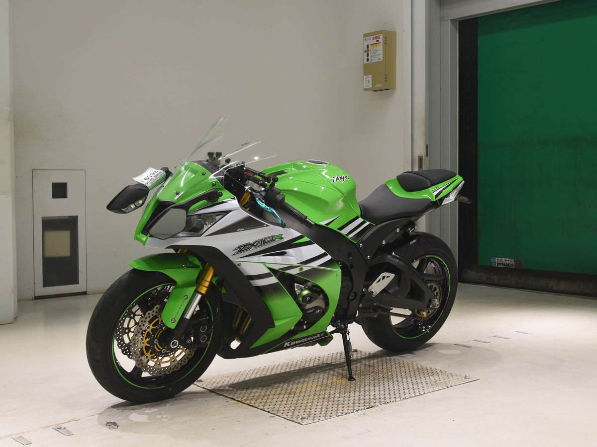 Kawasaki NINJA ZX-10R 2016, рама JKAZXT00JKA025909 – мотоцикл из Японии с аукциона BDS, фото 4