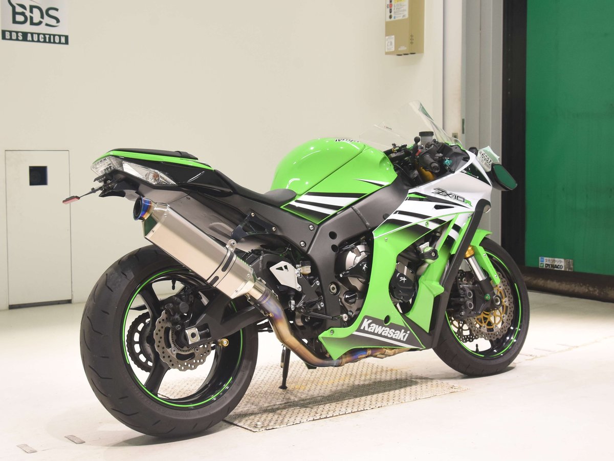 Kawasaki NINJA ZX-10R 2016, рама JKAZXT00JKA025909 – мотоцикл из Японии с аукциона BDS, фото 5