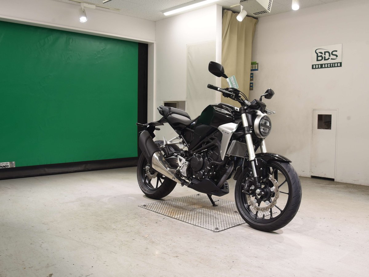 Honda CB250R 2018, рама MC52-1001498 – мотоцикл из Японии с аукциона BDS, фото 3