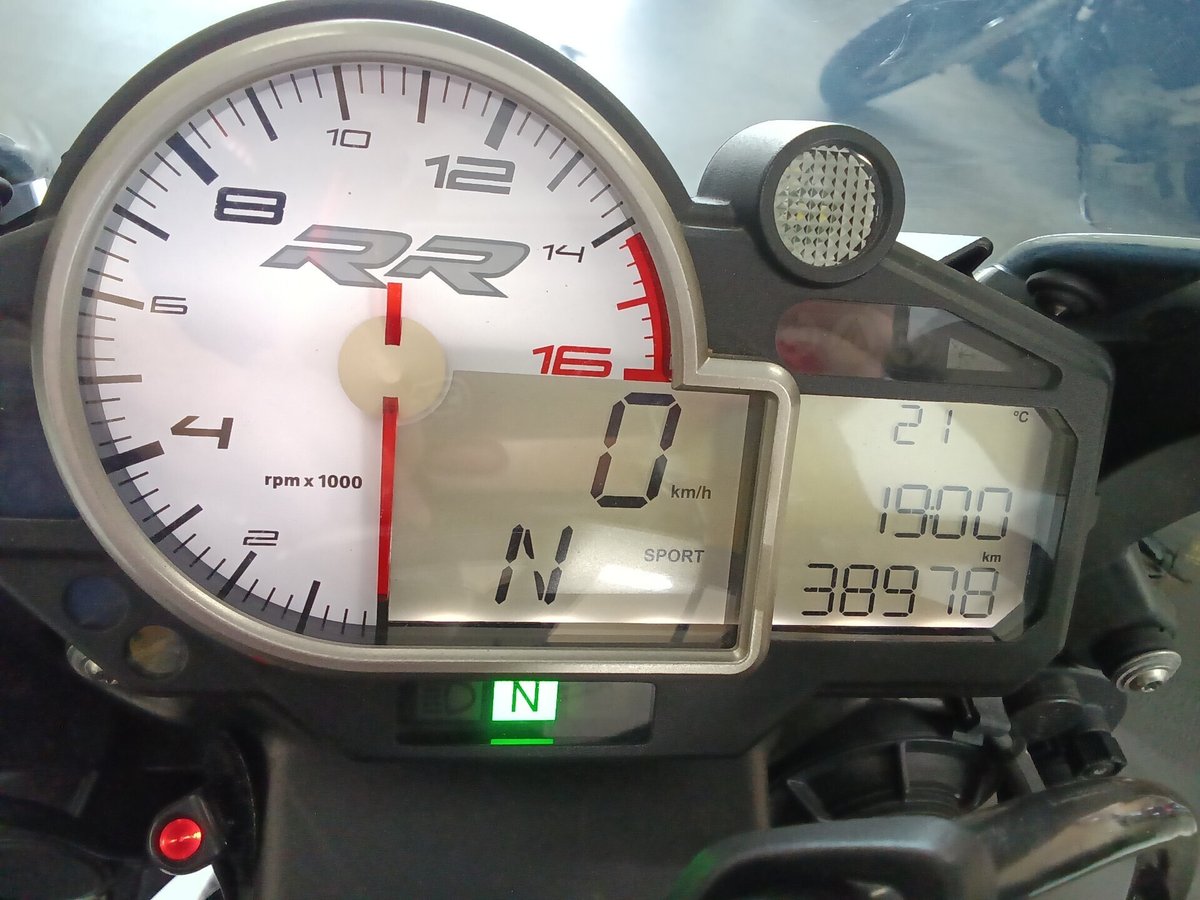BMW S1000RR 2012, рама WB1052404CZ029649 – мотоцикл из Японии с аукциона IAUC, фото 3
