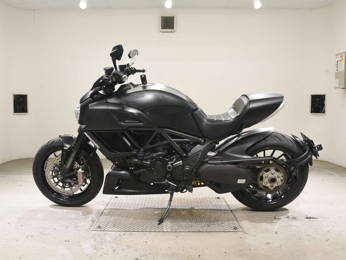 Ducati DIAVEL 2014, рама ZDMG105JAEB024236 – мотоцикл из Японии с аукциона BDS, фото 2