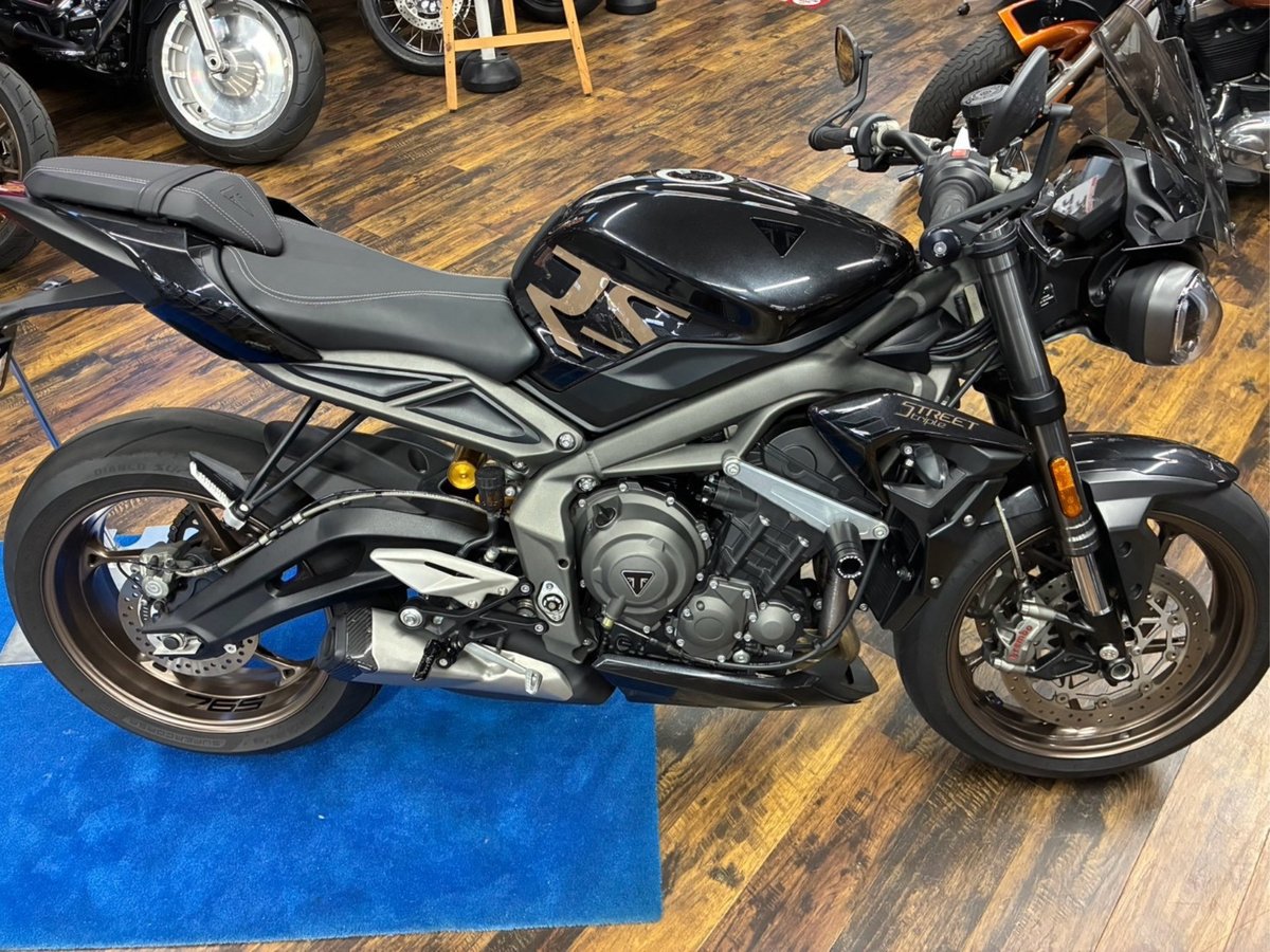 Triumph STREET TRIPLE 765 RS 2022, рама SMTHDA554ZPBE6894 – мотоцикл из Японии с аукциона IAUC, фото 1