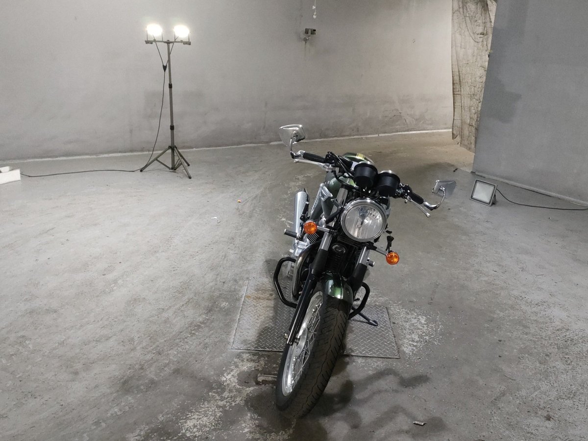 Triumph THRUXTON900 2012, рама SMTTJ9147GD559364 – мотоцикл из Японии с аукциона JBA, фото 3