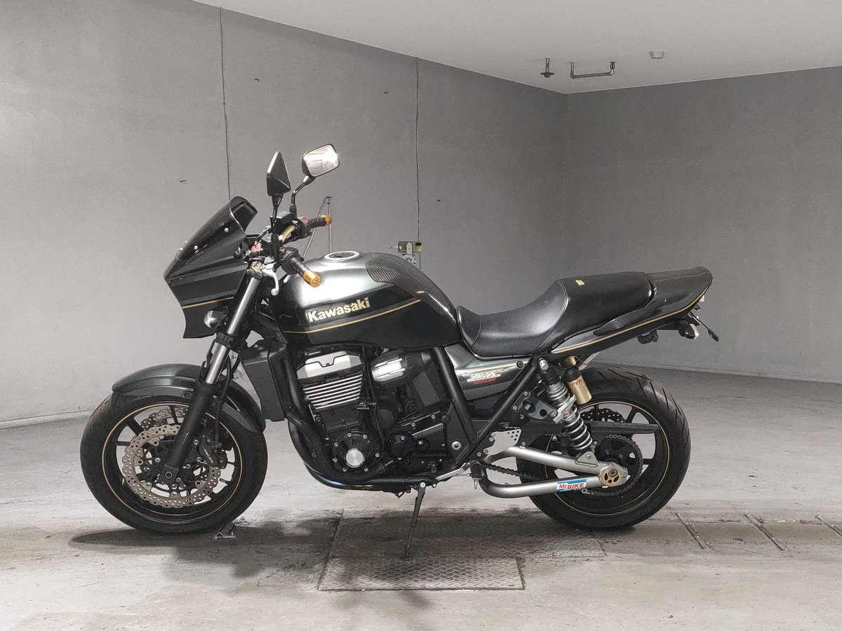 Kawasaki ZRX1200 2010, рама ZRT20D-000797 – мотоцикл из Японии с аукциона JBA, фото 2