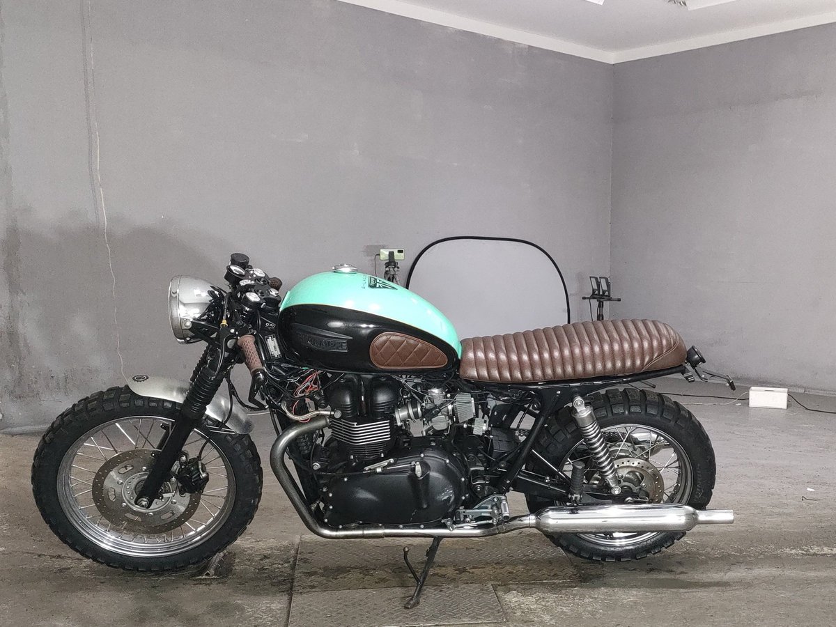 Triumph BONNEVILLE SE 2008, рама SMTTJ9107G8323416 – мотоцикл из Японии с аукциона JBA, фото 2