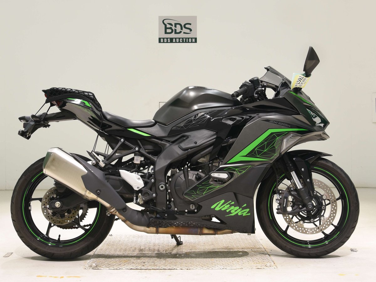 Kawasaki ZX-25R-2SE, рама ZX250H-A26890 – мотоцикл из Японии с аукциона BDS, фото 1